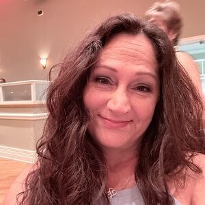 Meet your Posher, Tonia